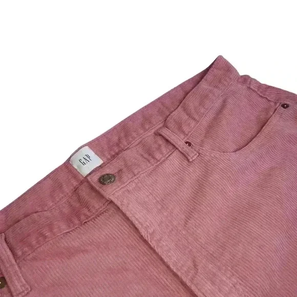 Gap Vintage Pink Corduroy Shorts with Raw Edge - Size 16/33 - Picture 2 of 3